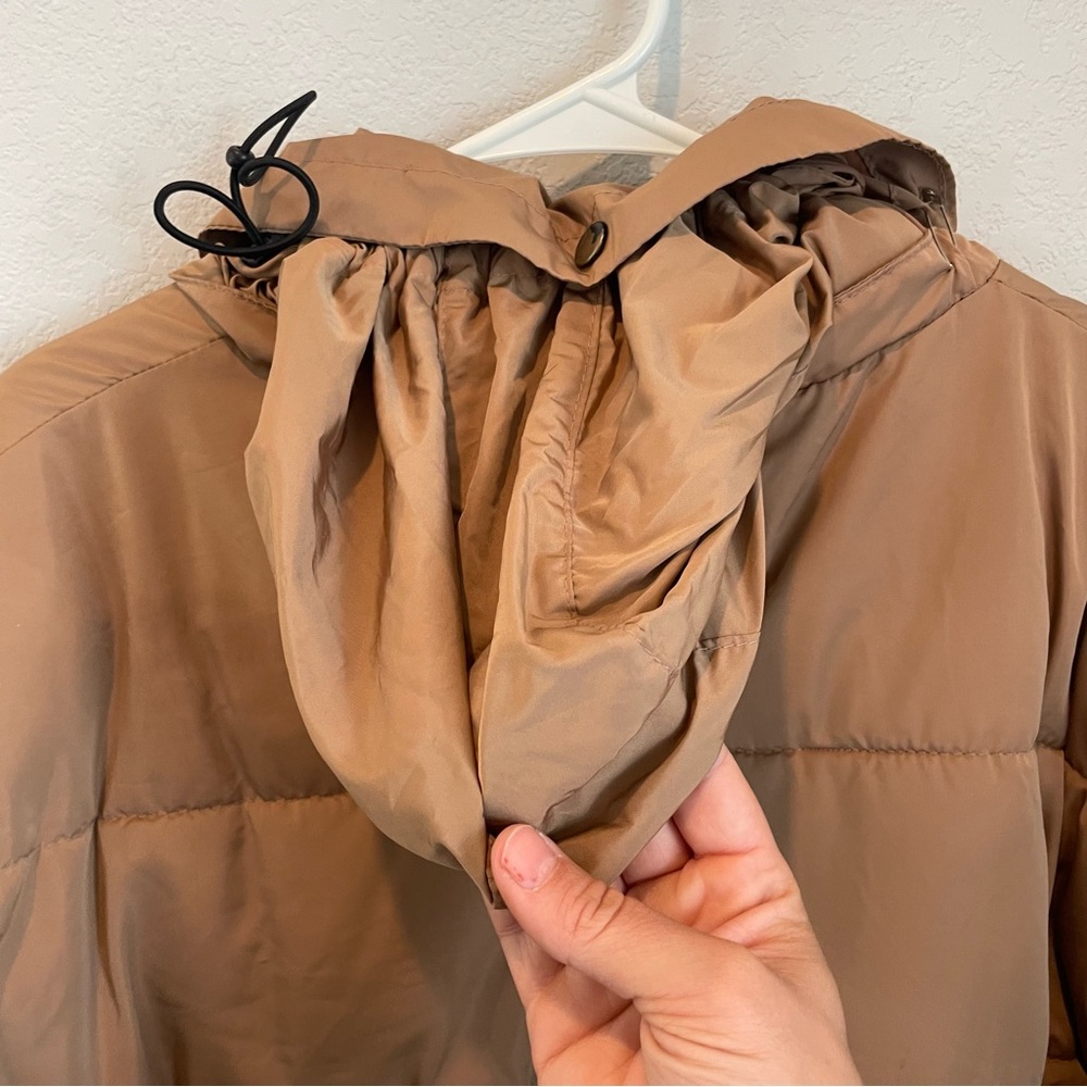 Urban Outfitters Tan Cropped Puffer Jacket Hidden Hood Quilted Coat Large - Picture 12 of 13